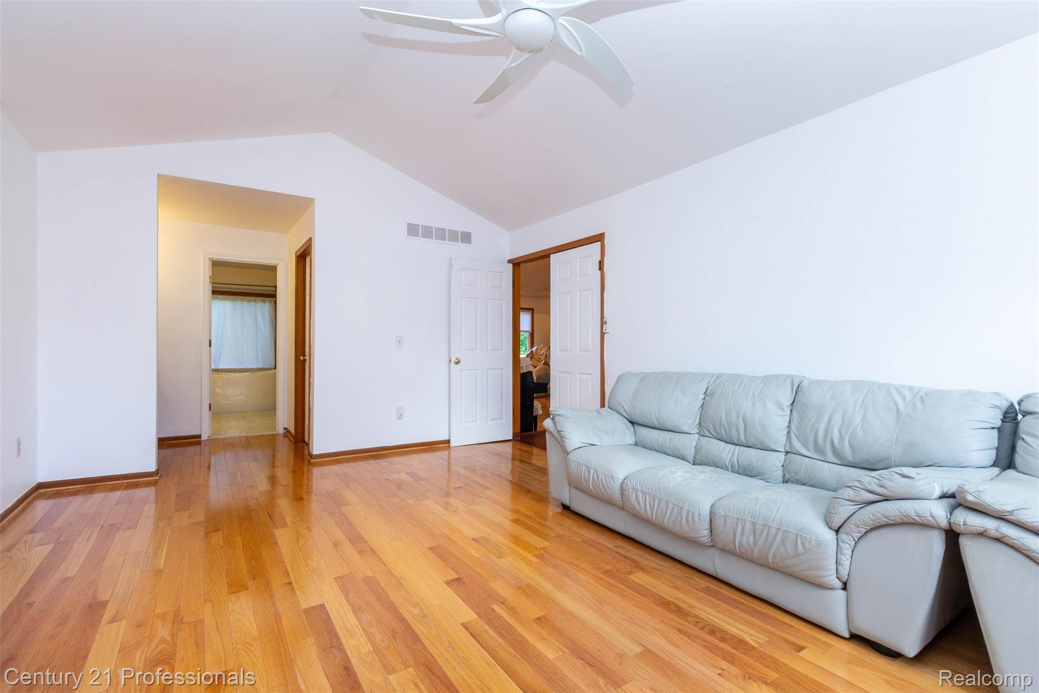 6241 Smithfield Drive Property Photo 18