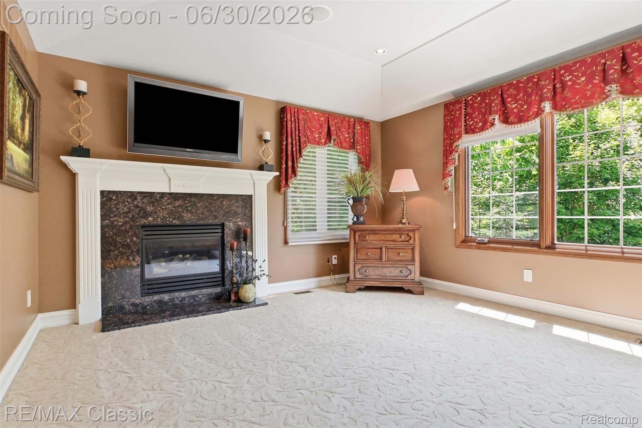 8033 Pine Ridge Court Property Photo 21