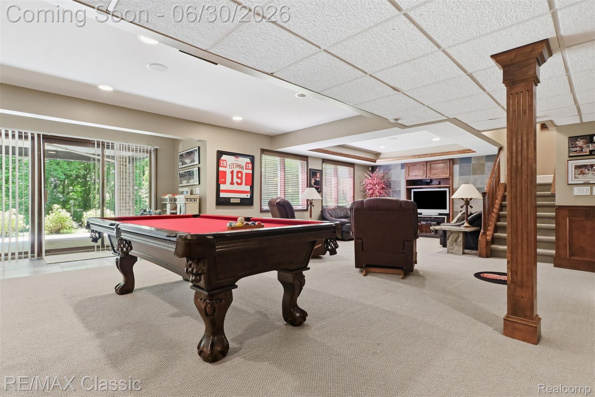 8033 Pine Ridge Court Property Photo 27