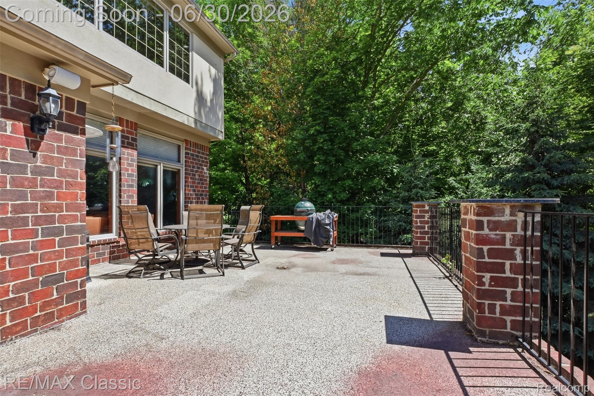 8033 Pine Ridge Court Property Photo 32