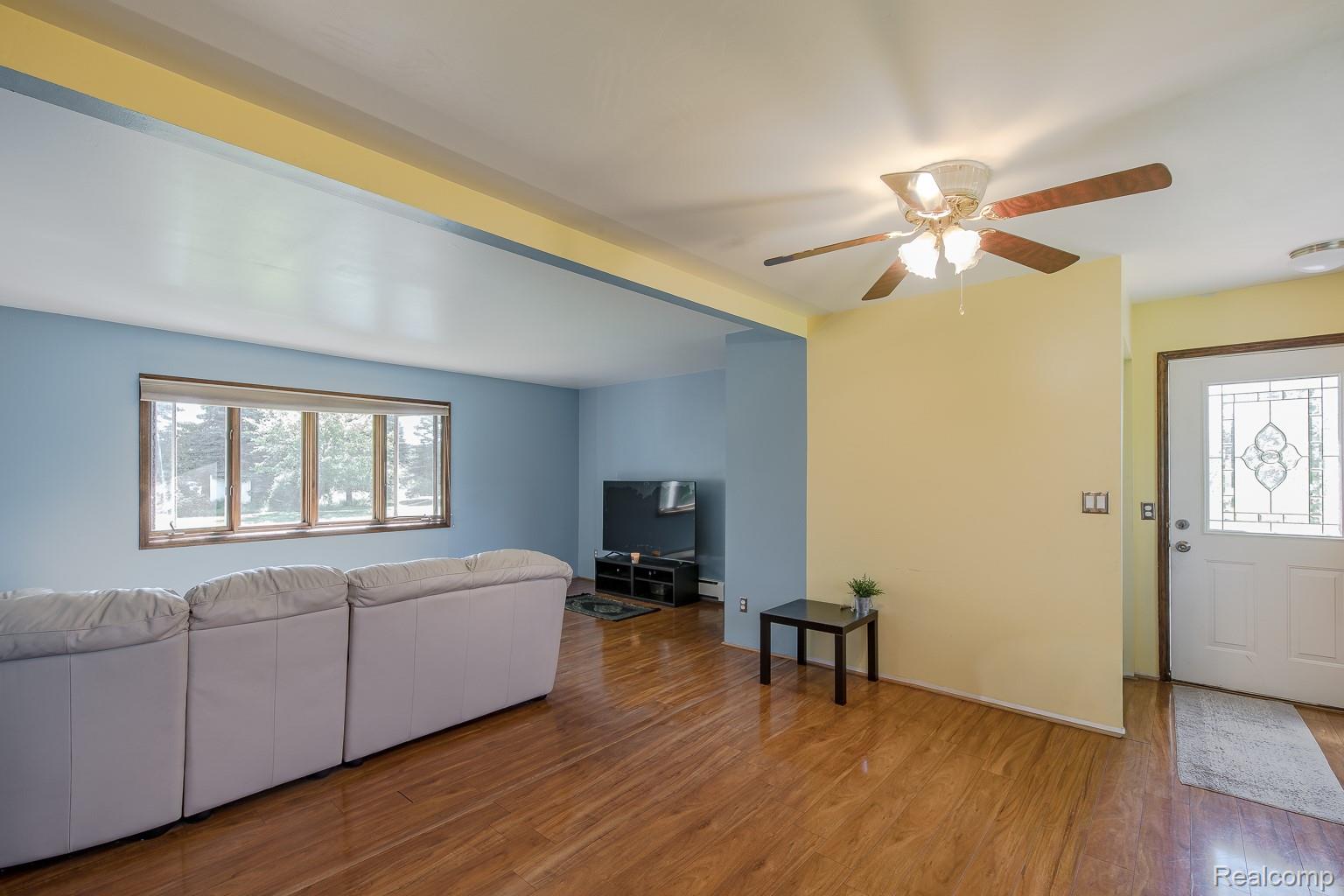 9635 Ortonville Road Property Photo 10