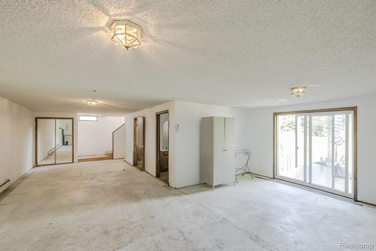 9635 Ortonville Road Property Photo 19