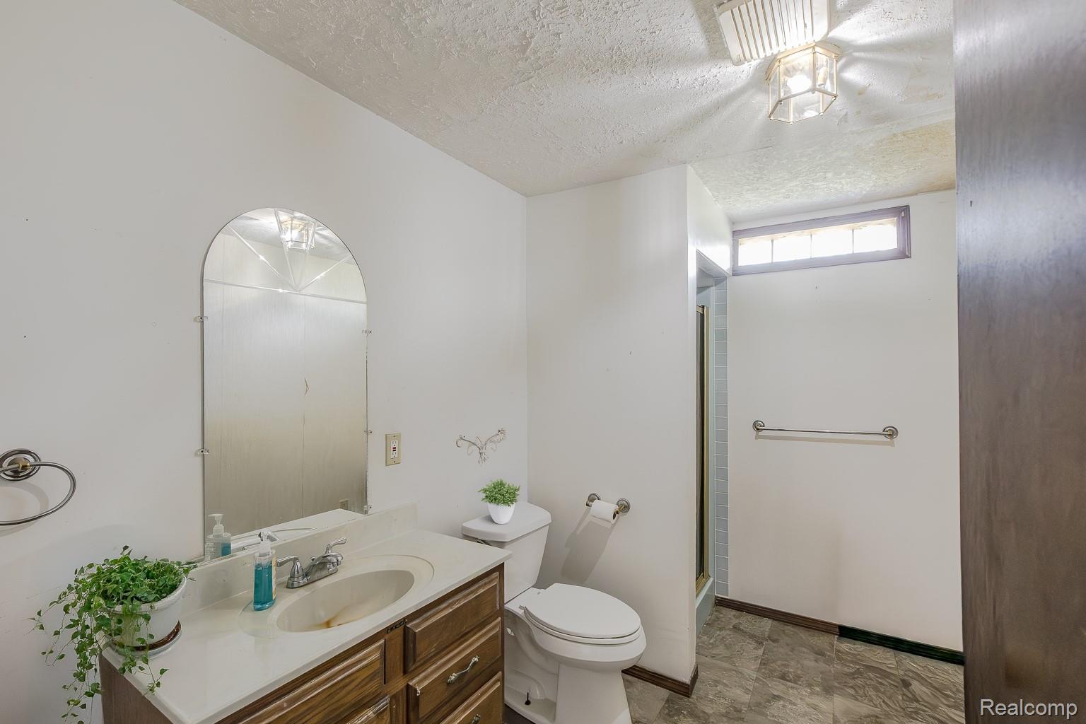 9635 Ortonville Road Property Photo 20