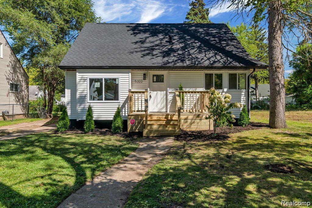 5322 Winthrop Boulevard Property Photo 1