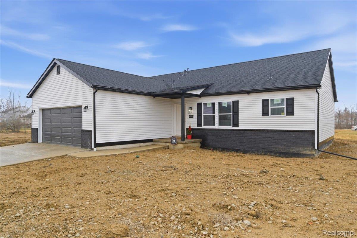 4396 Bridgeport Court Property Photo 4