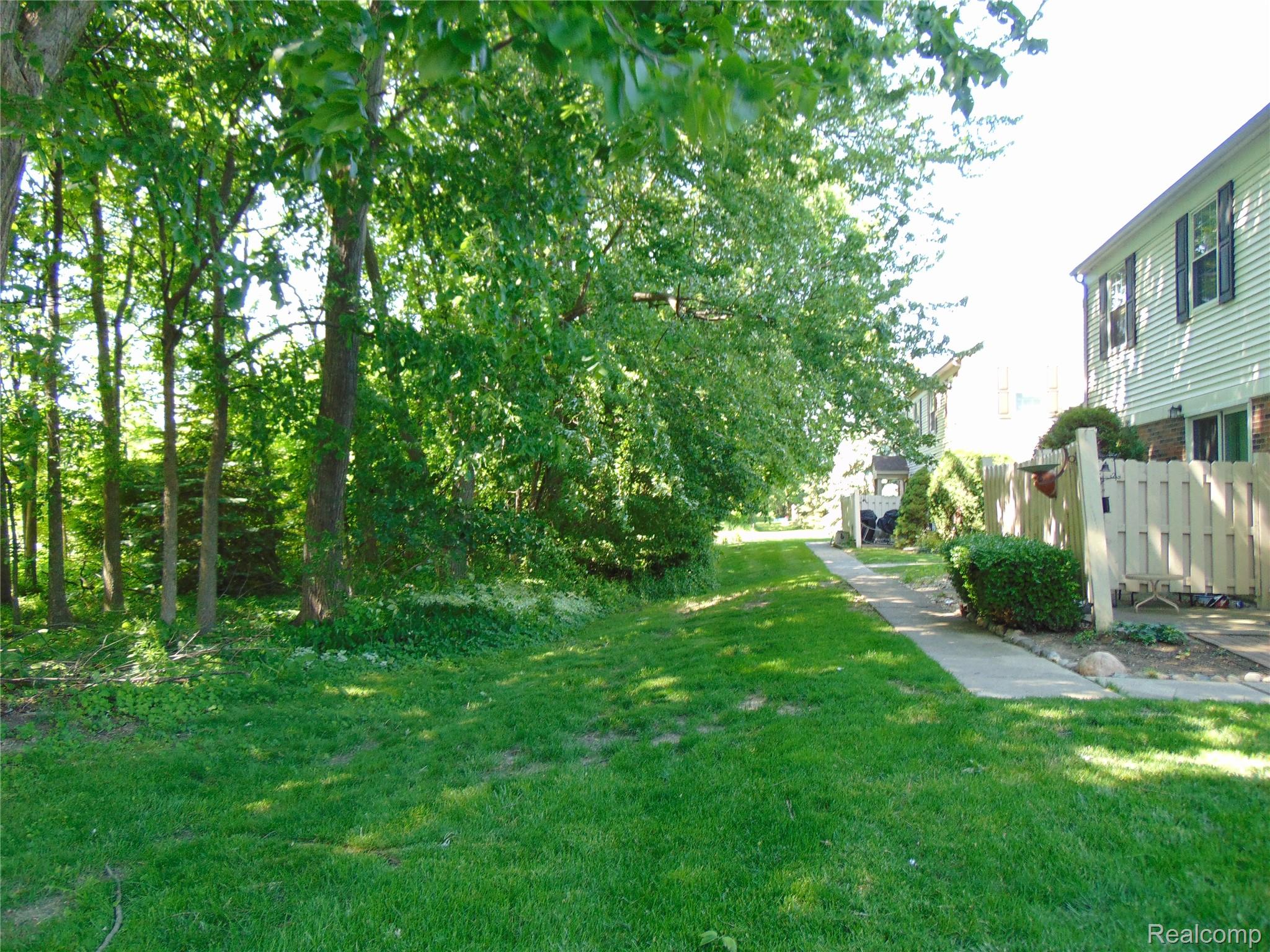 44167 Providence Drive 326 Property Photo 4