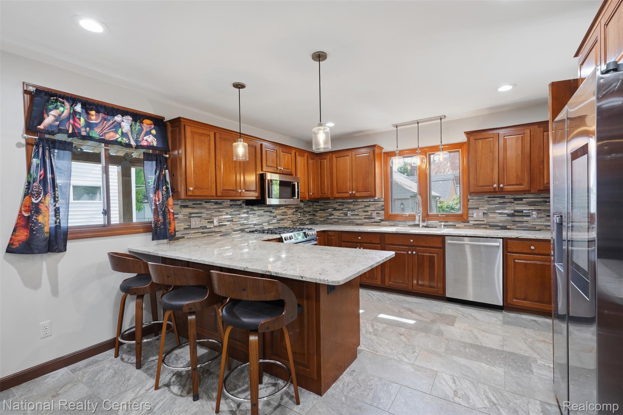169 Mckinley Avenue Property Photo 10