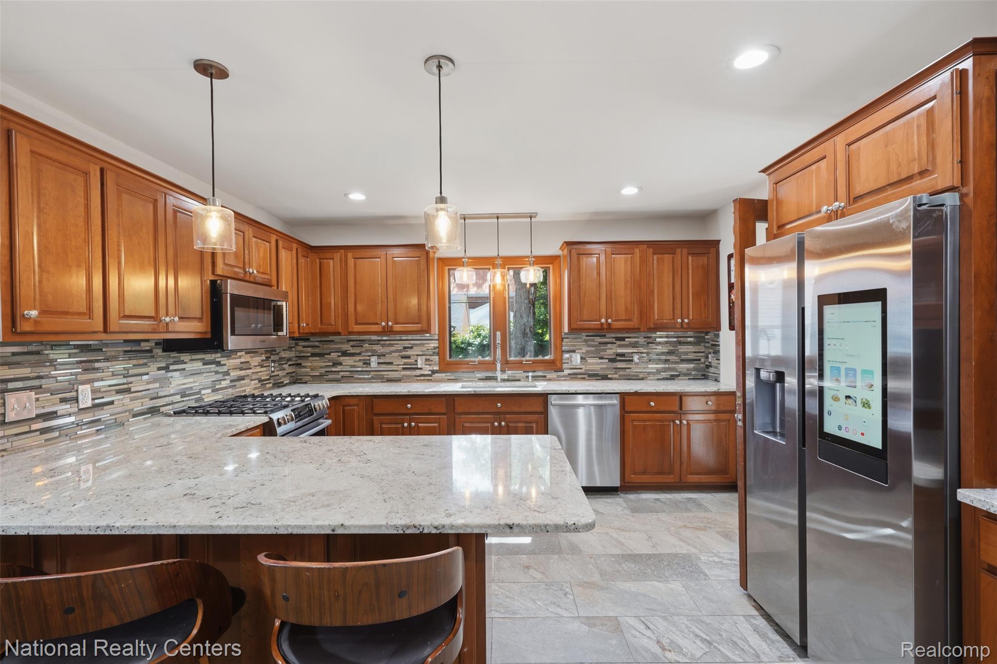 169 Mckinley Avenue Property Photo 11