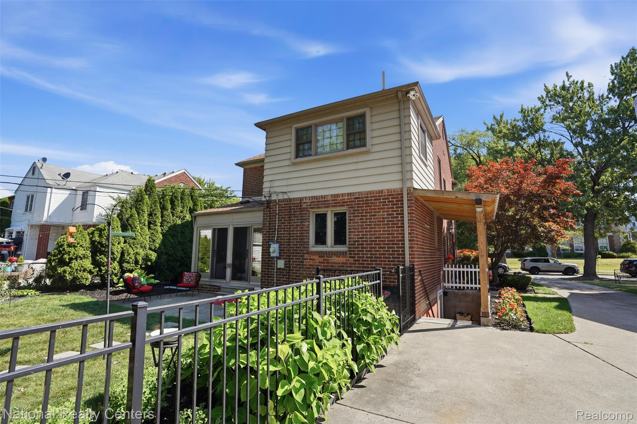 169 Mckinley Avenue Property Photo 42