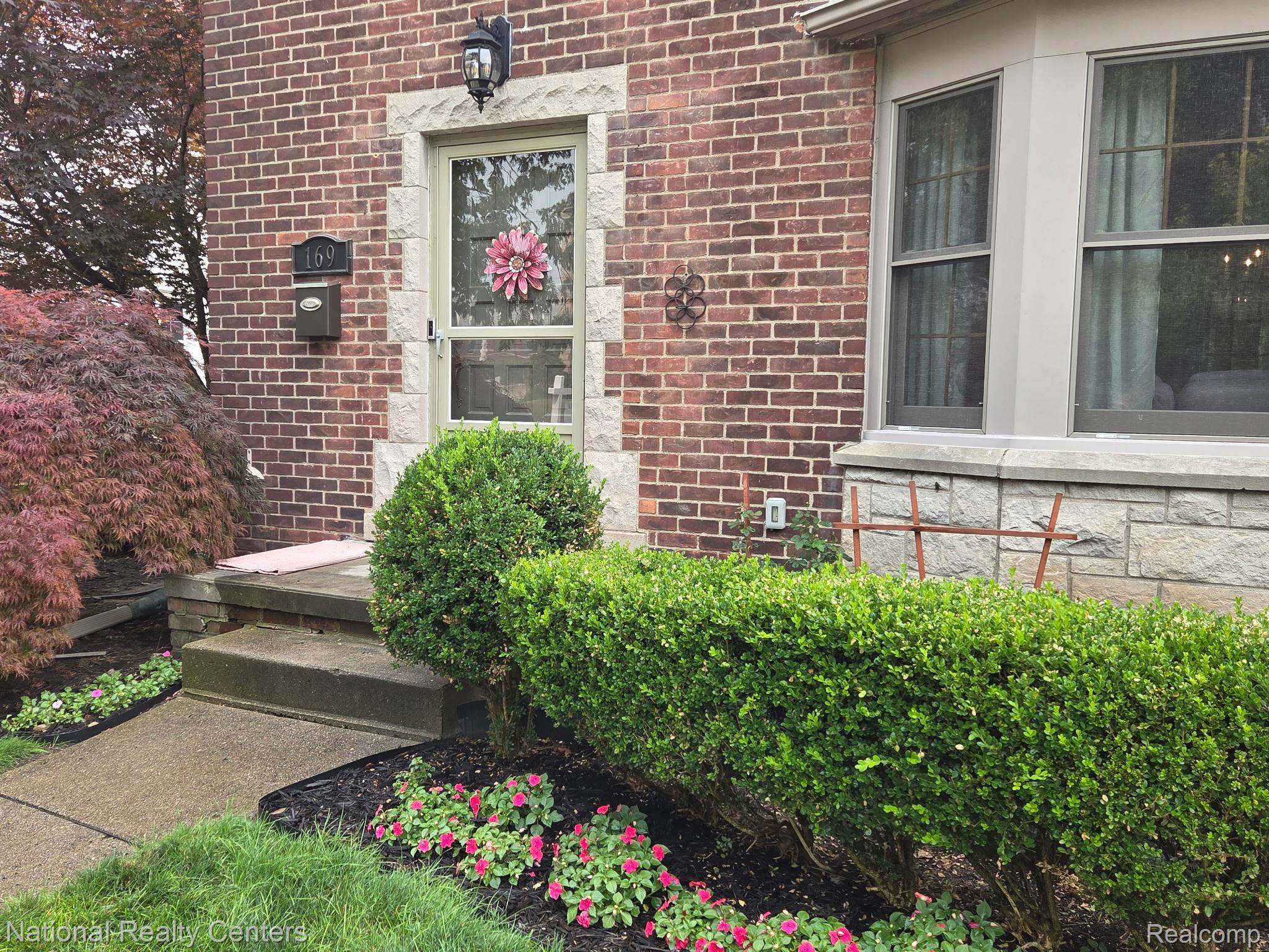 169 Mckinley Avenue Property Photo 48