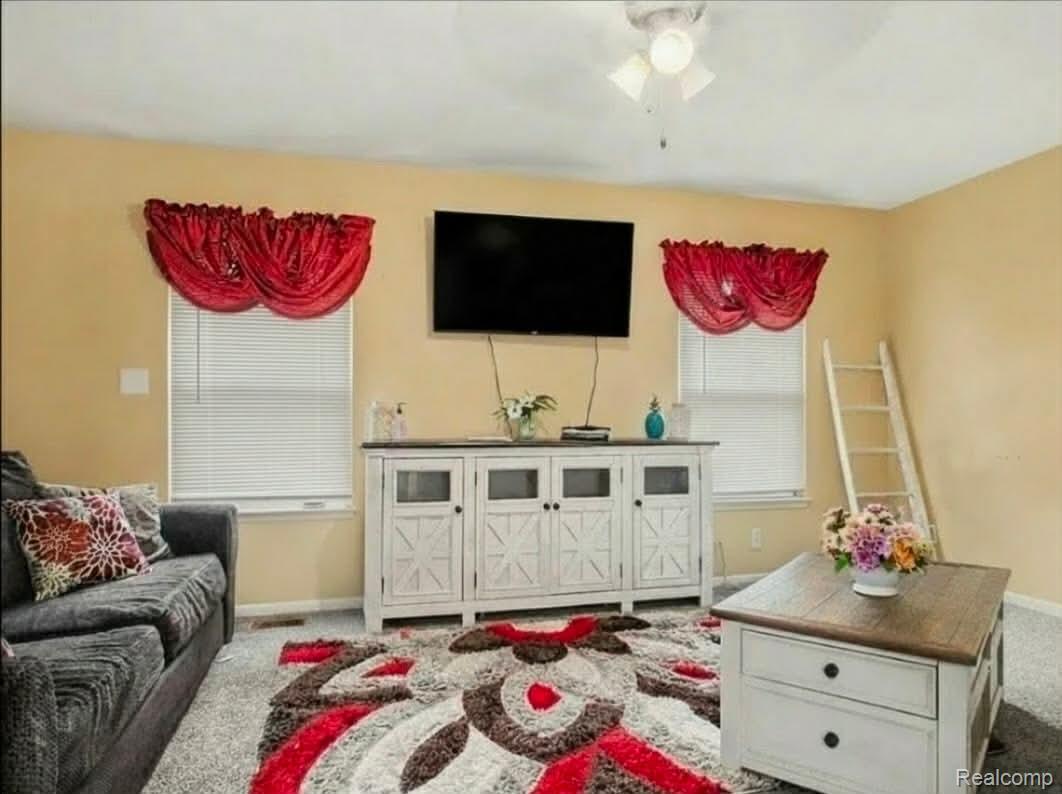 428 Carrie Drive Property Photo 6