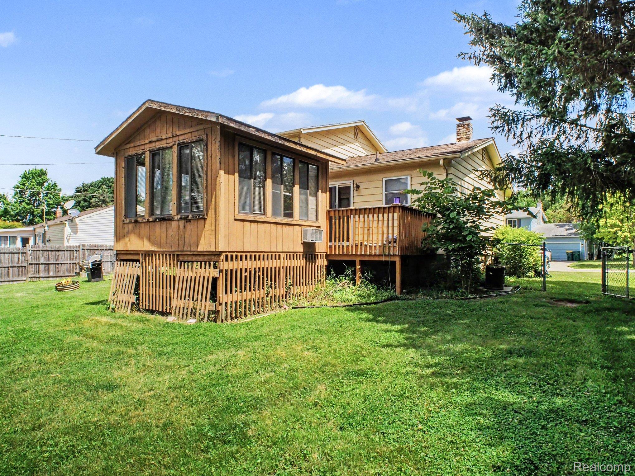 428 Carrie Drive Property Photo 16
