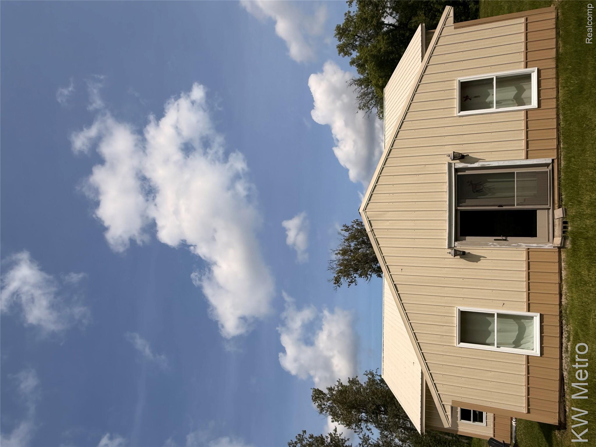 5749 Schultz Road Property Photo 3