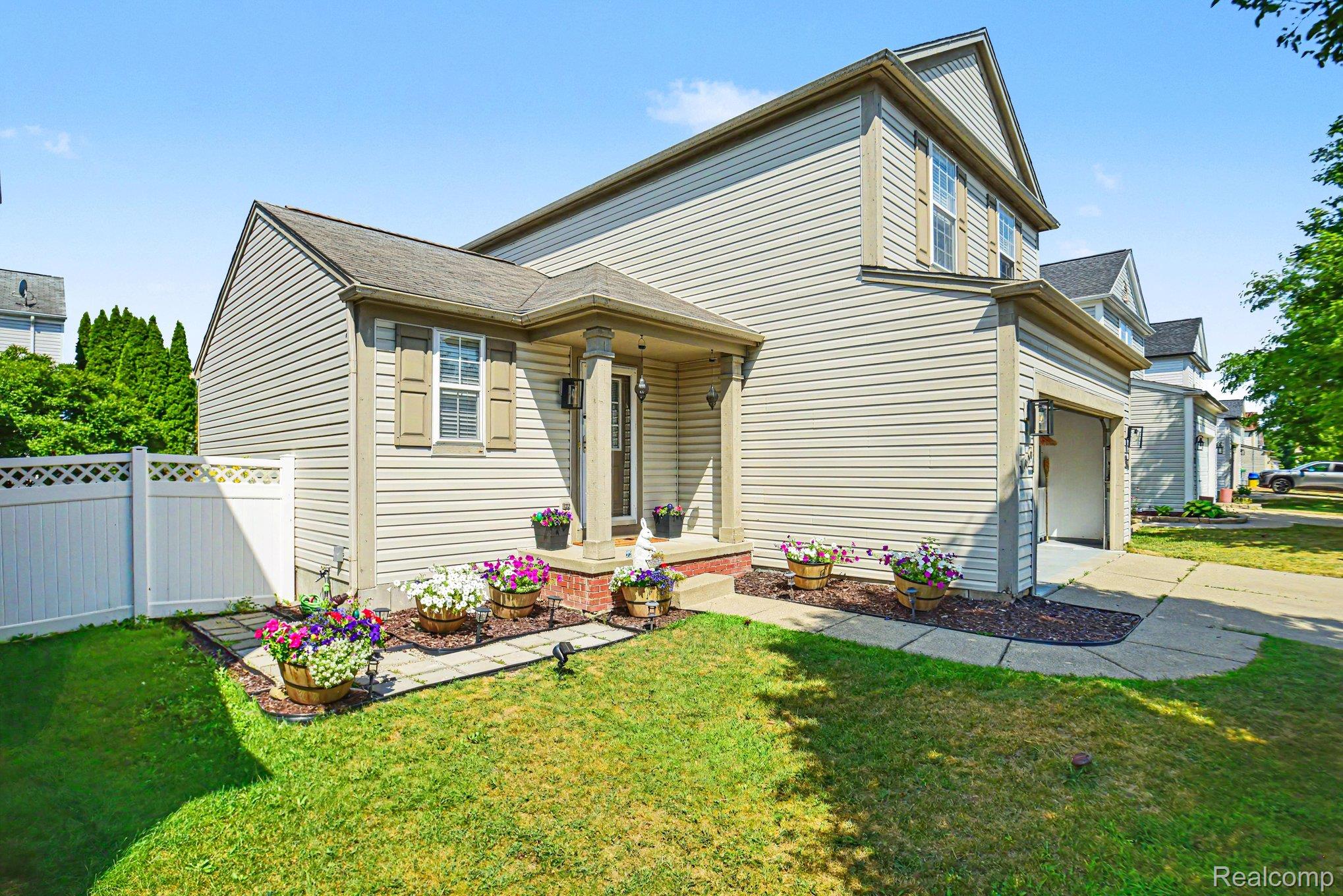 10140 Fieldway Trail
