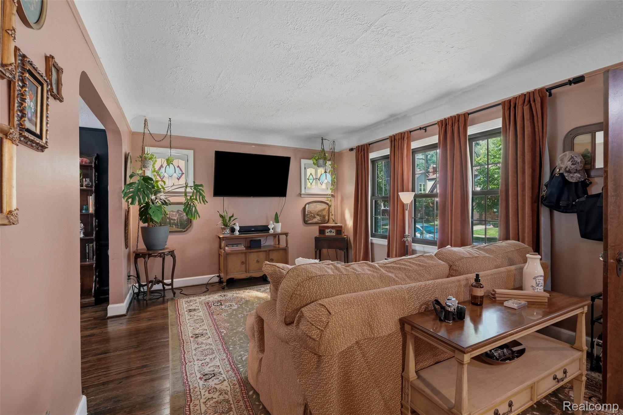 461 Manor Street Property Photo 5