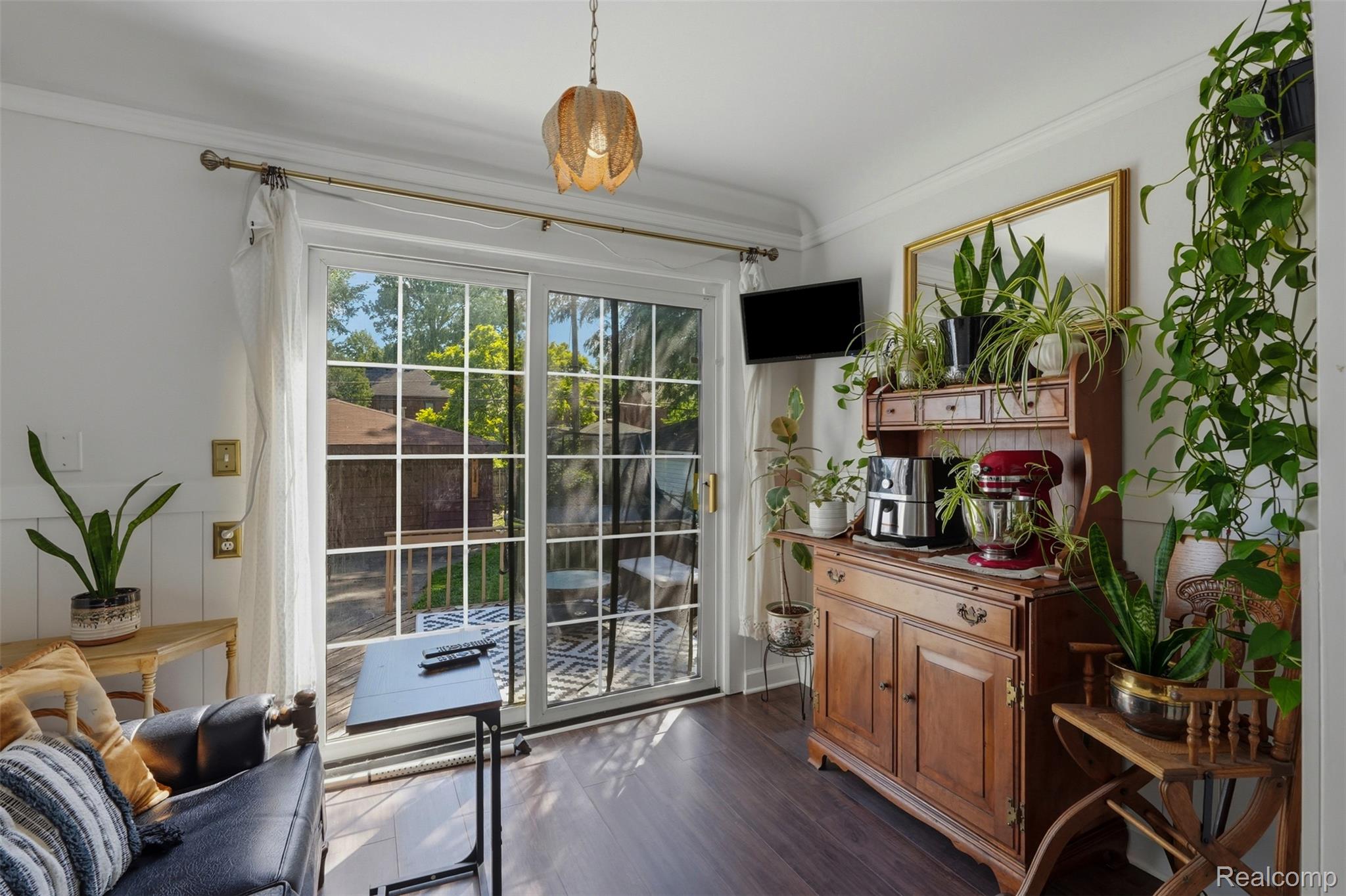 461 Manor Street Property Photo 19