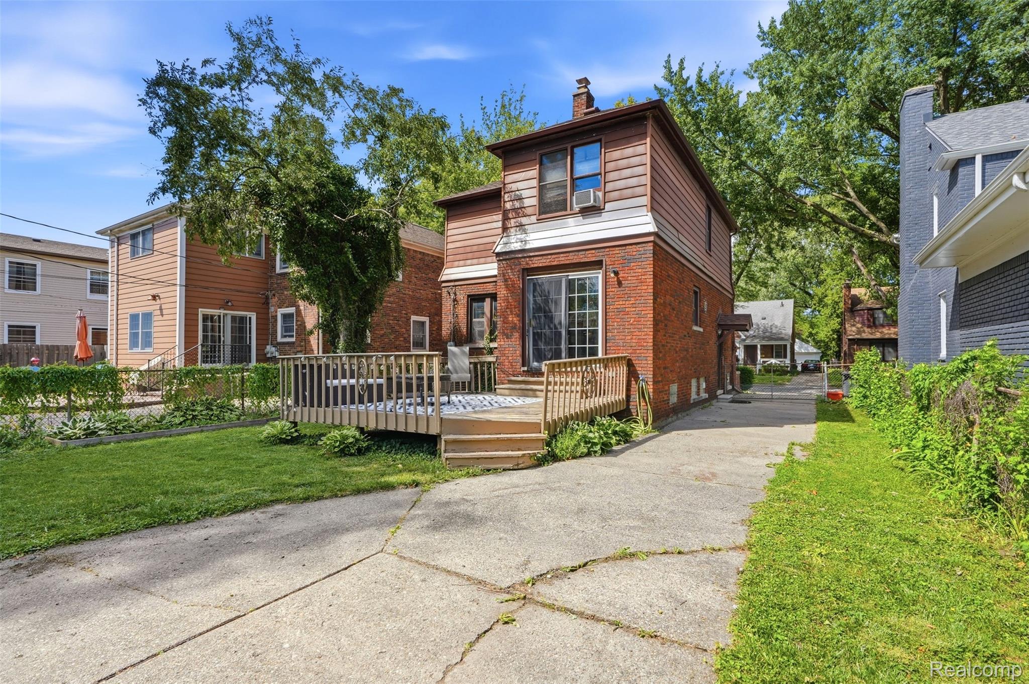 461 Manor Street Property Photo 38