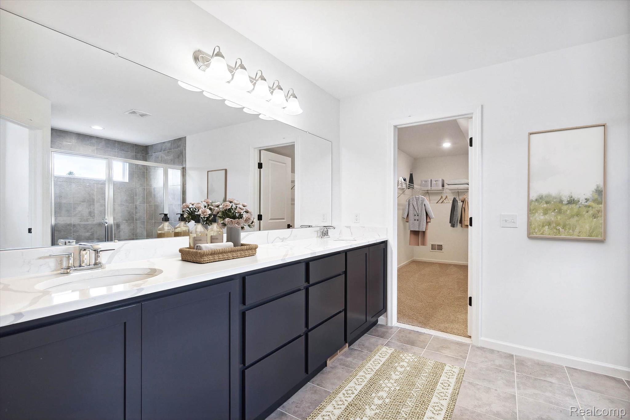 2476 Parkshore Drive Property Photo 6