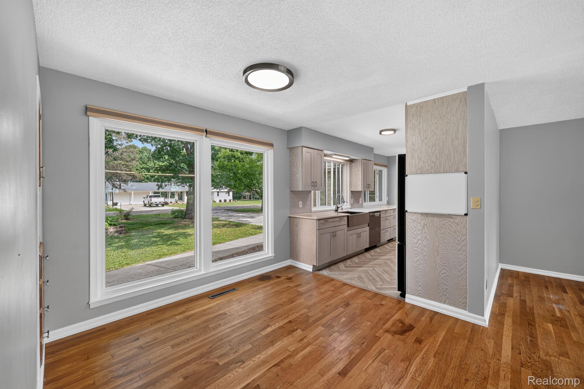 4877 Orchard Lane Property Photo 14