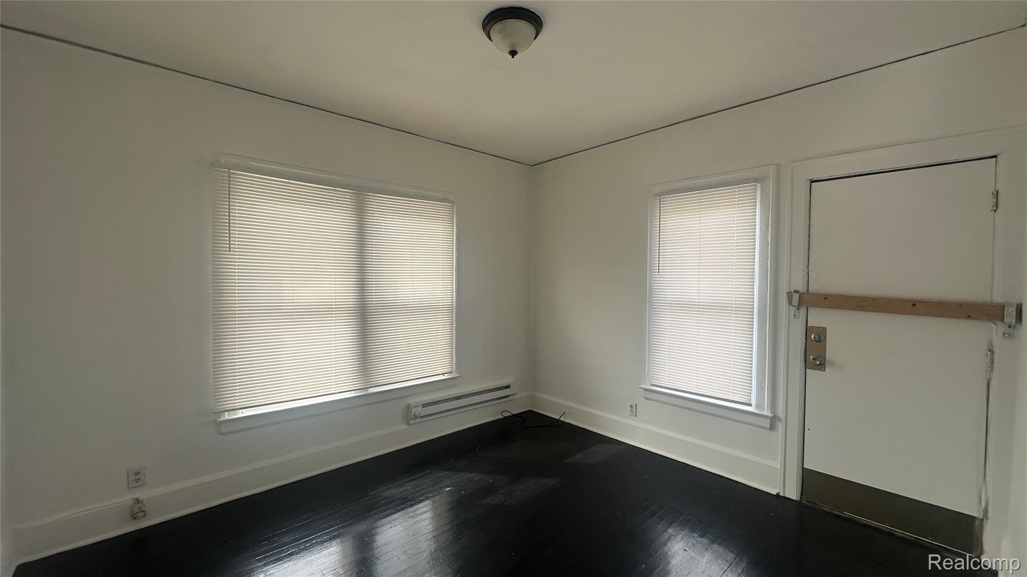 5771 Chatsworth Street Property Photo 17