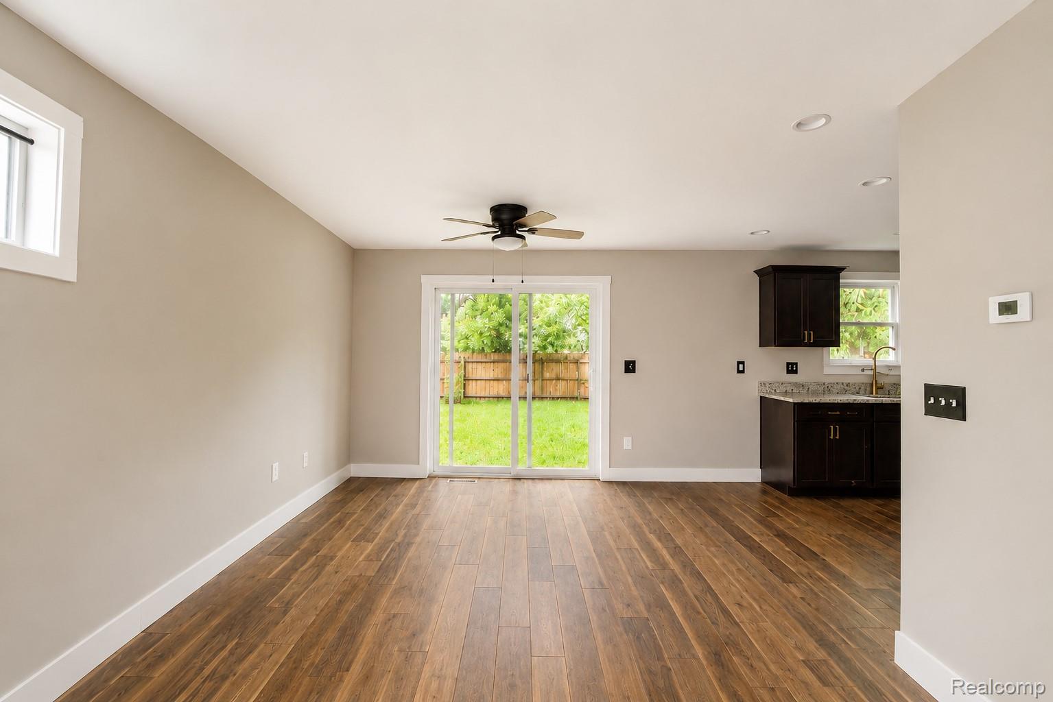 1761 E George Avenue Property Photo 6