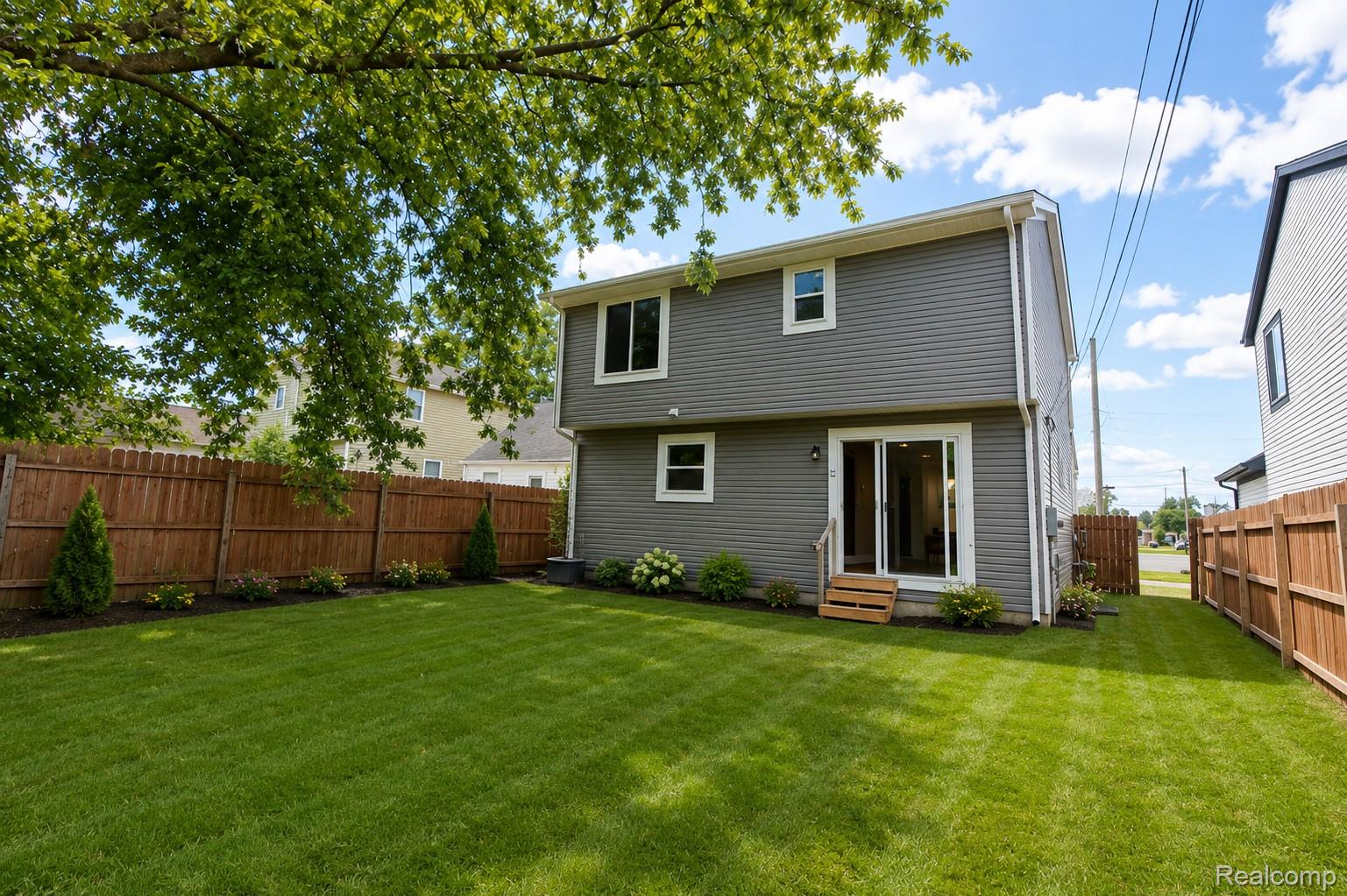 1761 E George Avenue Property Photo 17