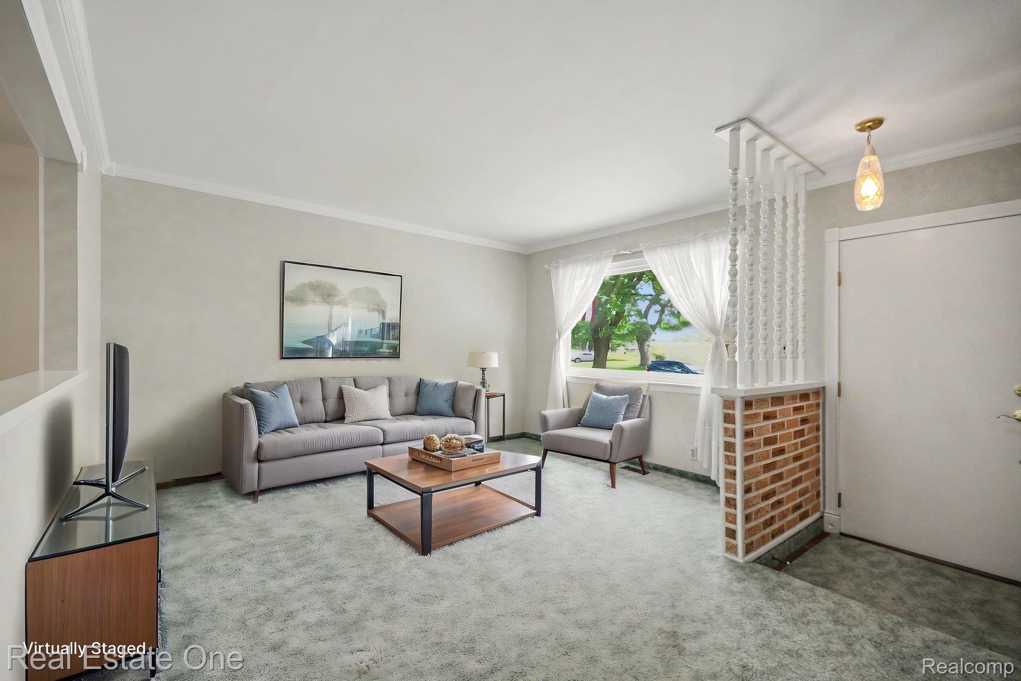 15064 Masonic Boulevard Property Photo 3
