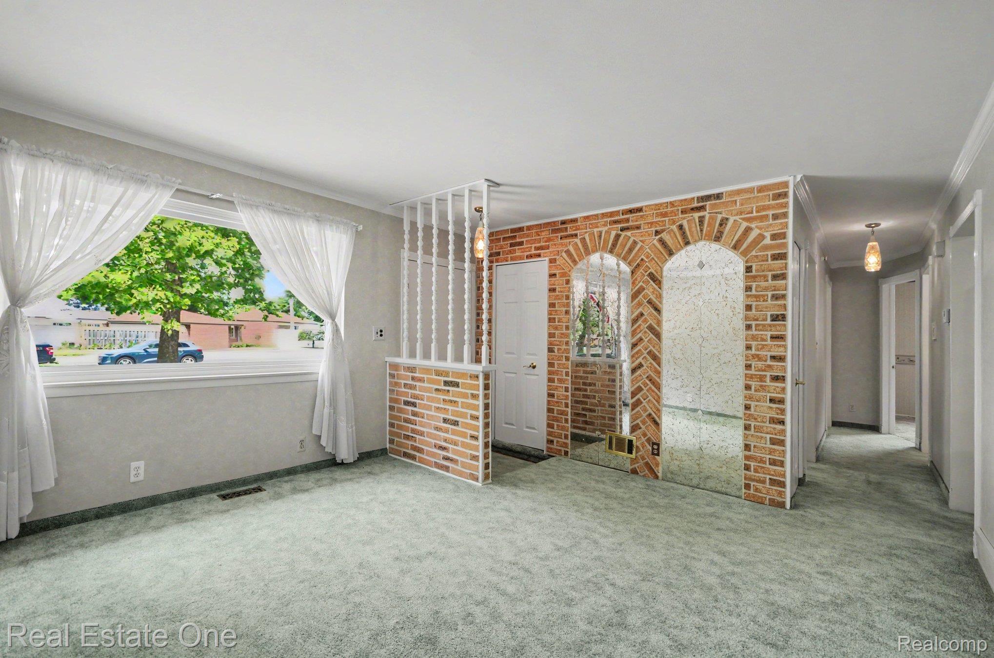 15064 Masonic Boulevard Property Photo 5