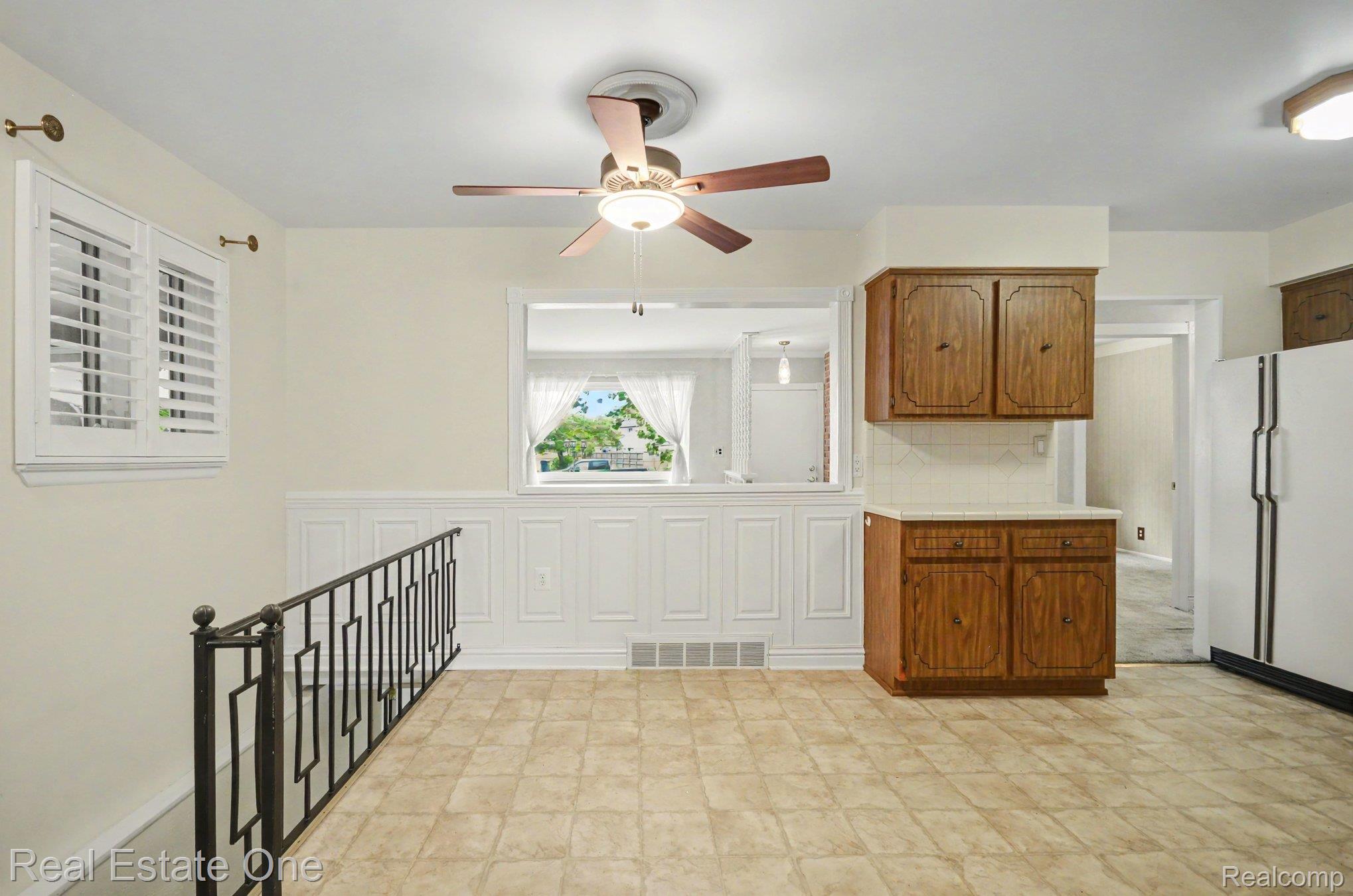 15064 Masonic Boulevard Property Photo 8