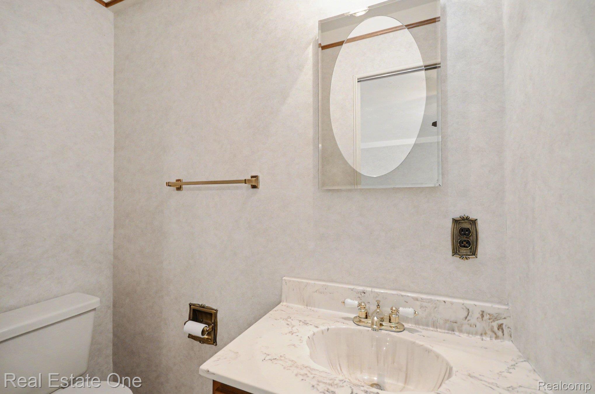 15064 Masonic Boulevard Property Photo 13