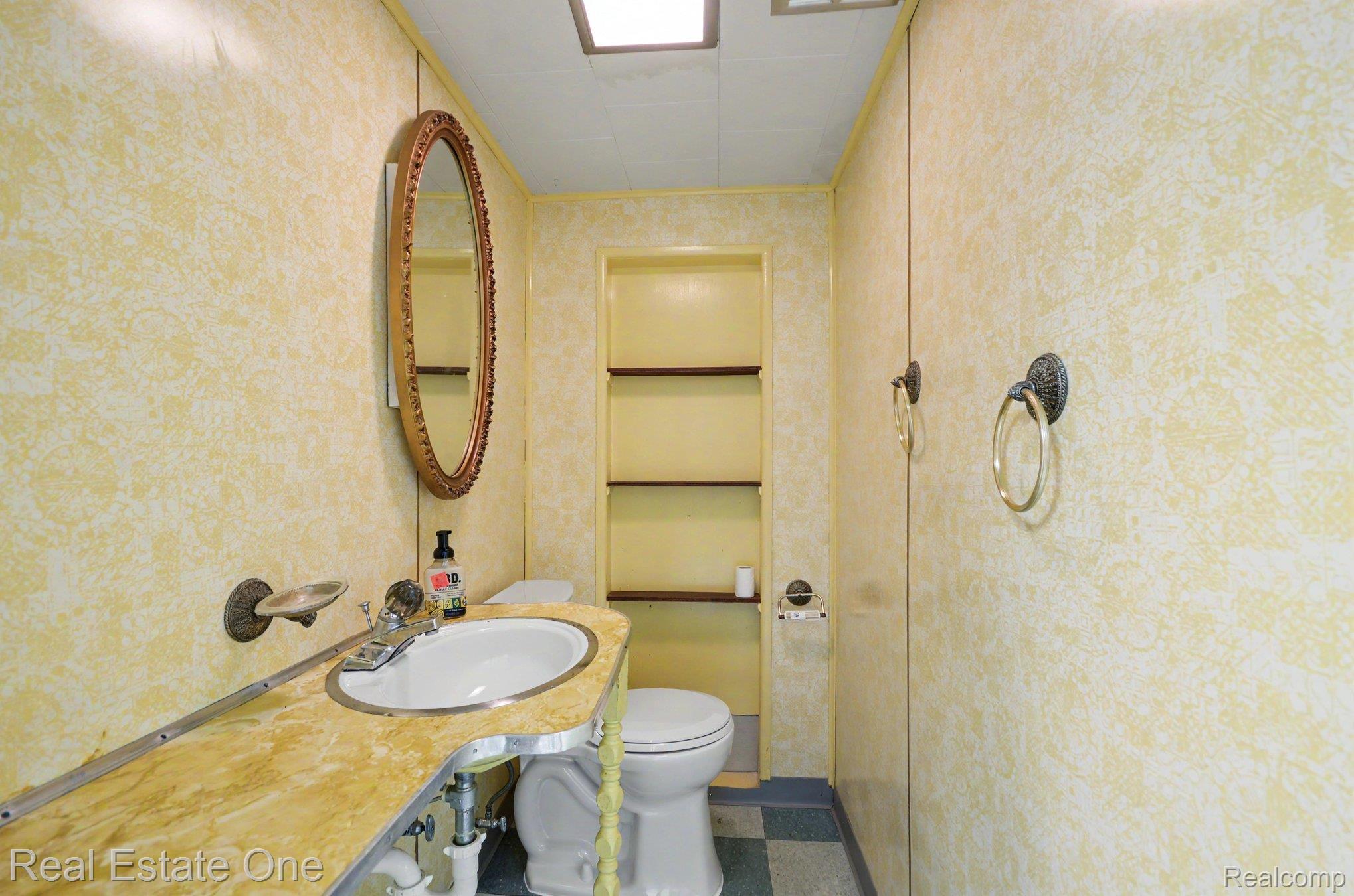 15064 Masonic Boulevard Property Photo 20