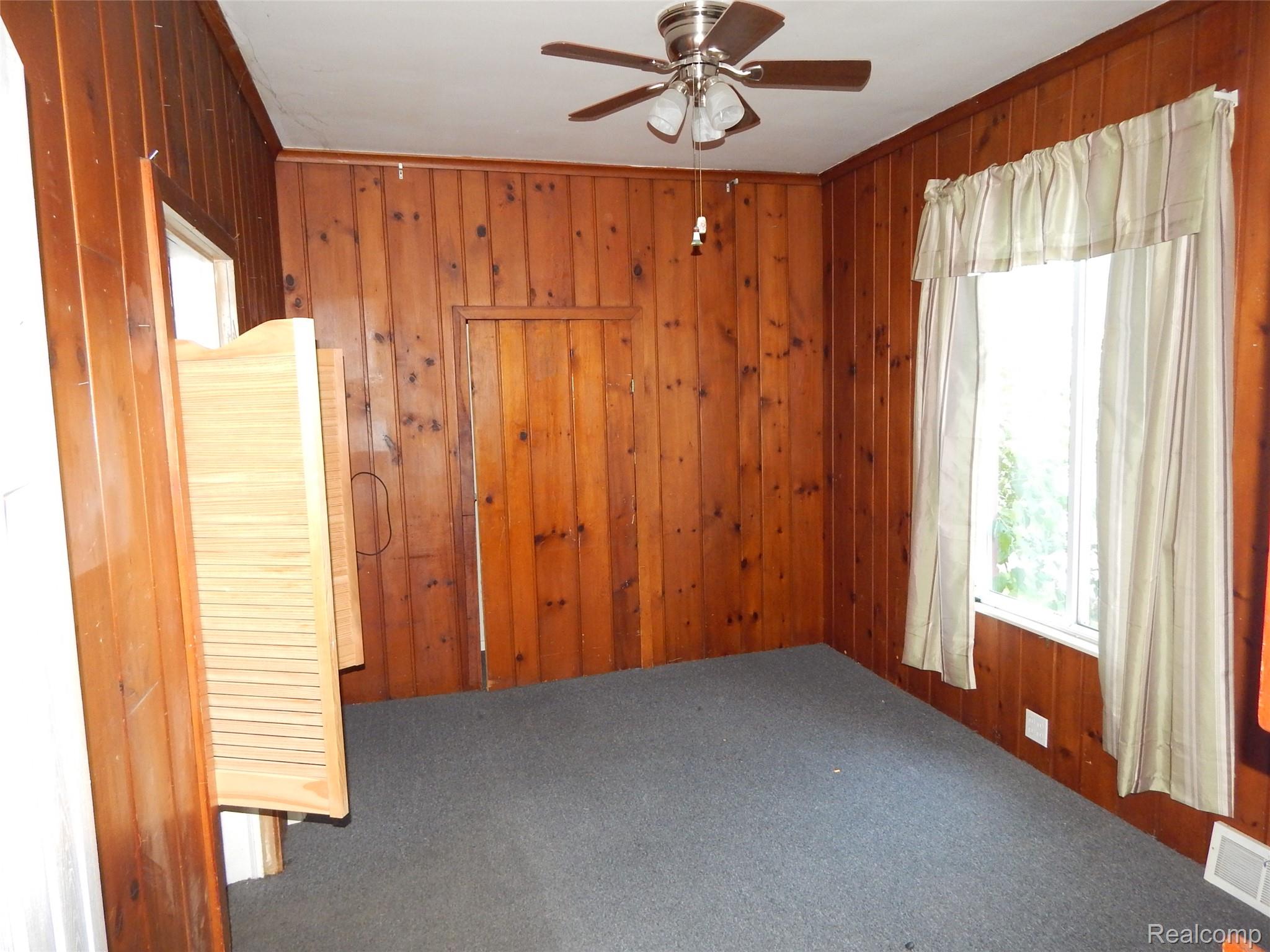 2739 Stone Street Property Photo 6