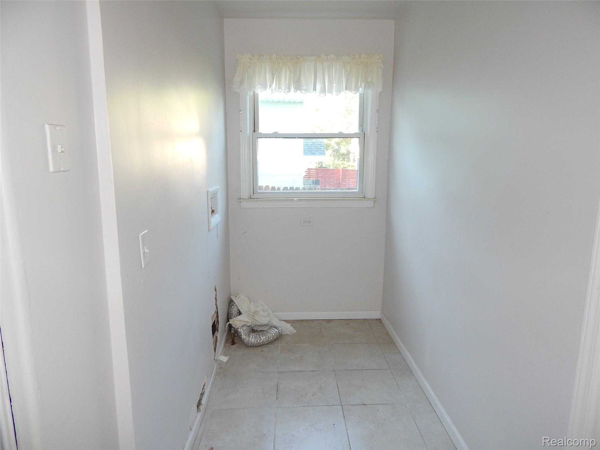 2739 Stone Street Property Photo 7