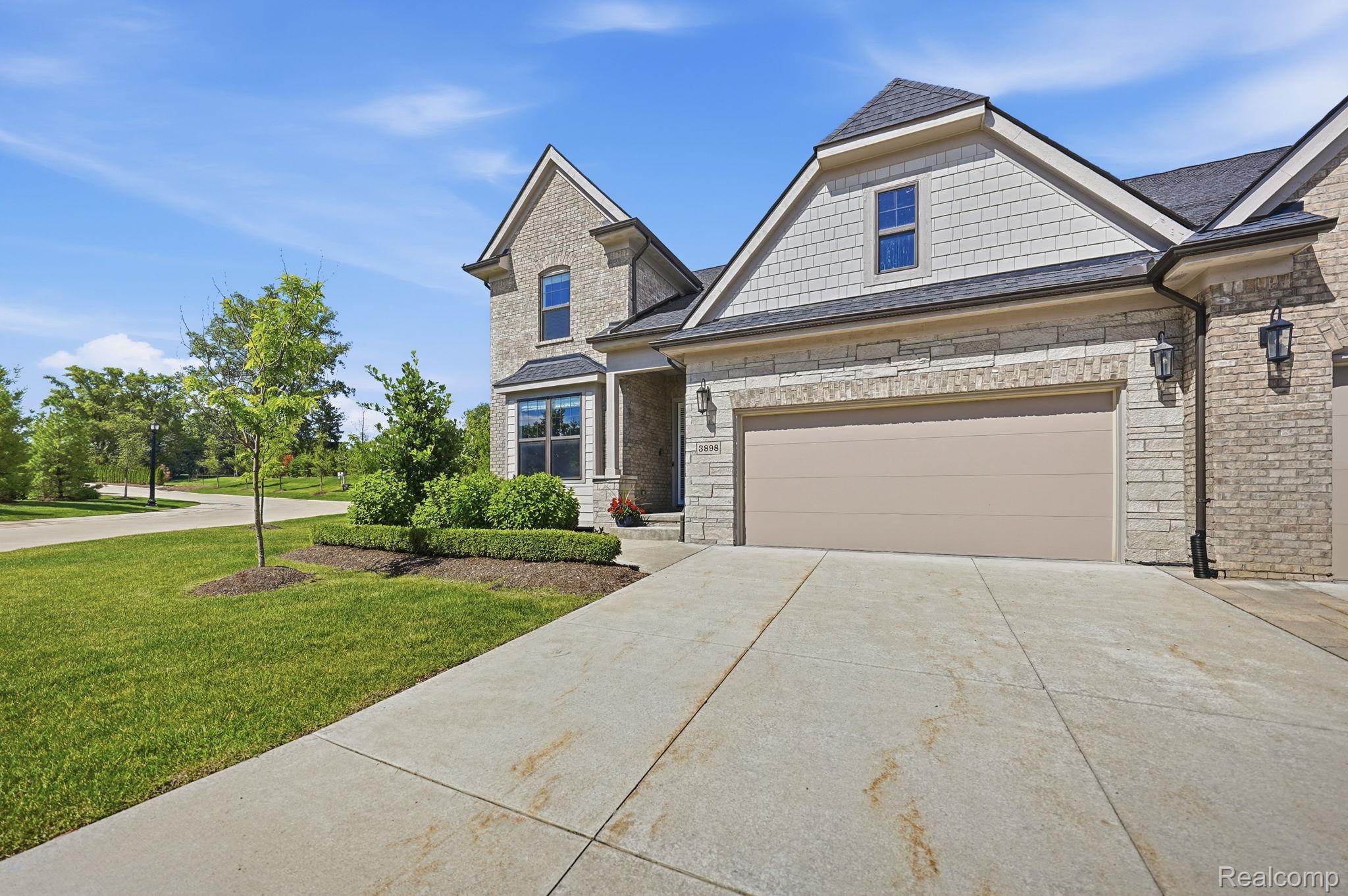 3898 Albatross Court Property Photo 5