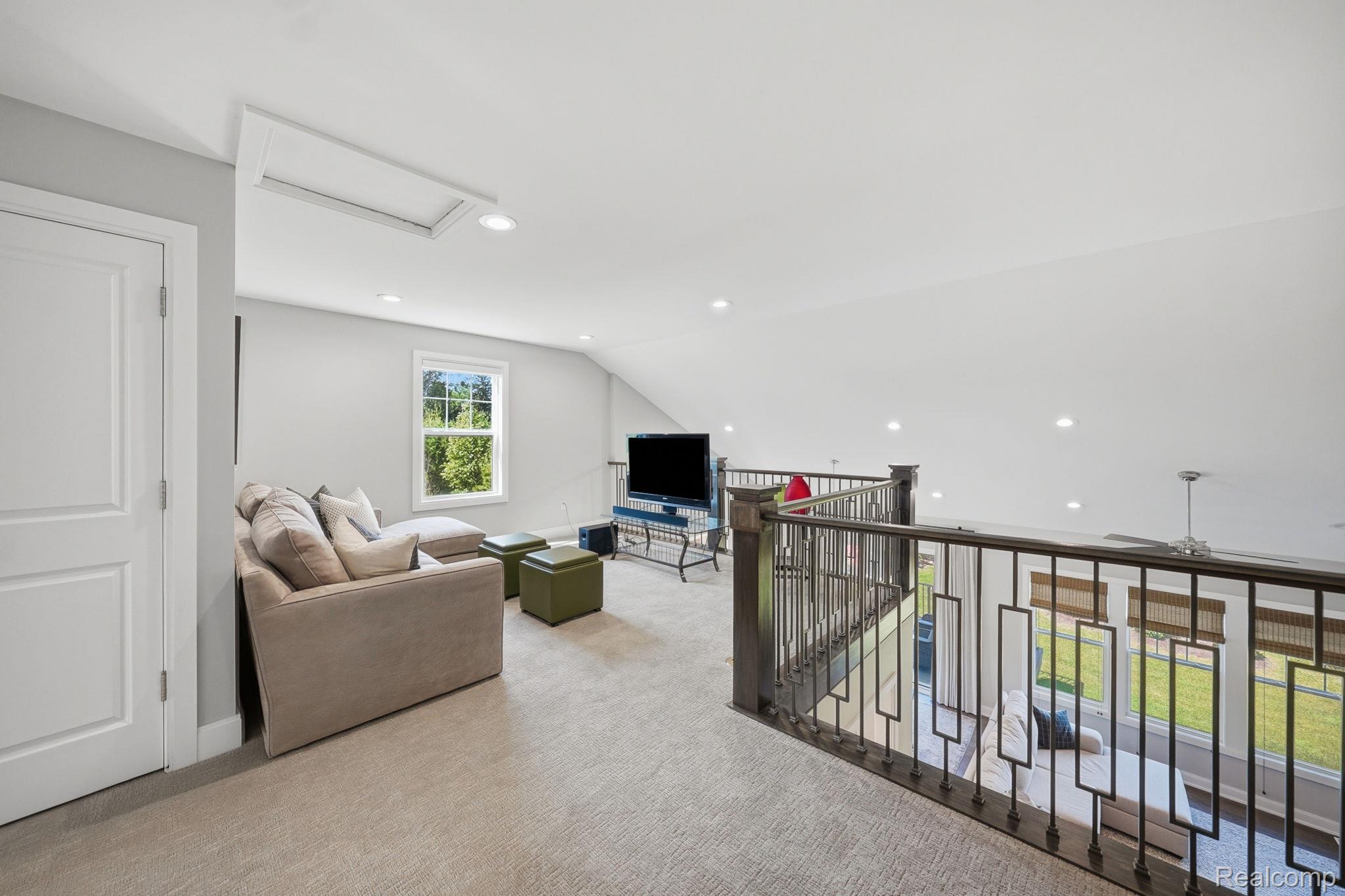 3898 Albatross Court Property Photo 12