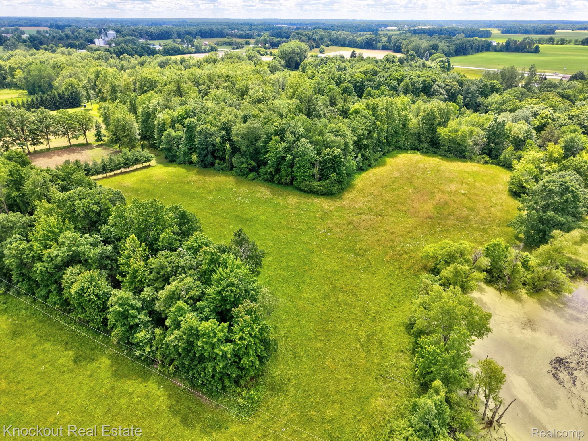 4500 Birch Run Road Property Photo 12