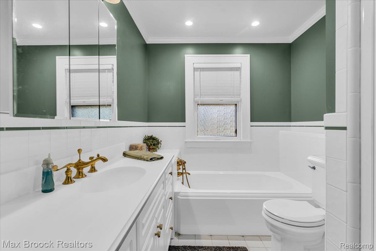 11 Poplar Park Boulevard Property Photo 36