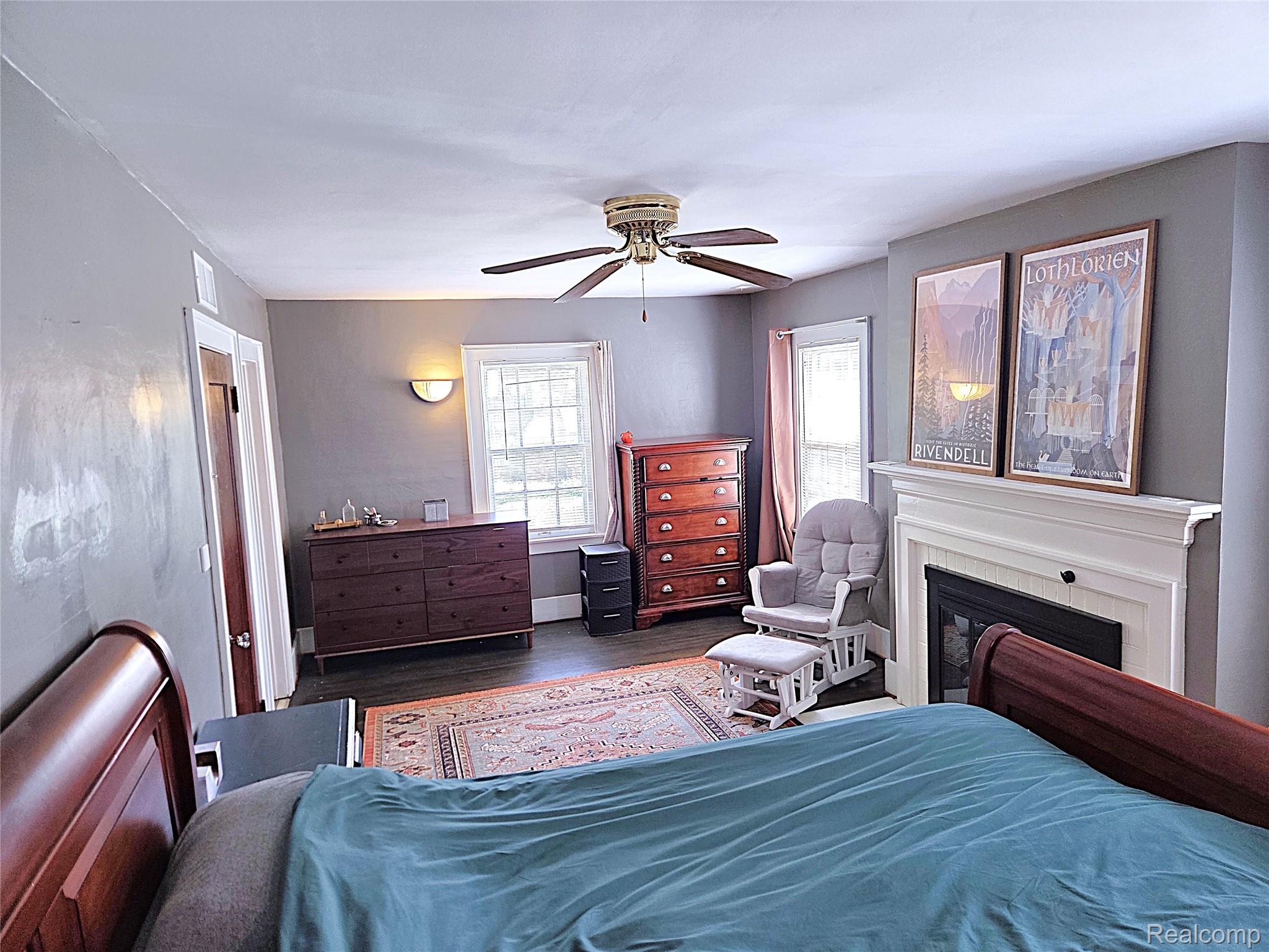 205 E Iroquois Road Property Photo 15
