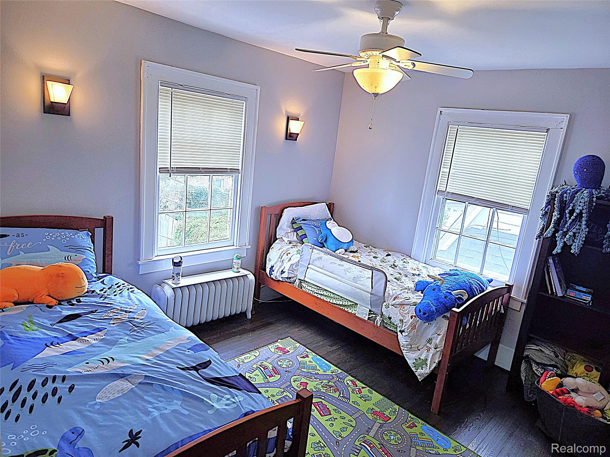 205 E Iroquois Road Property Photo 19