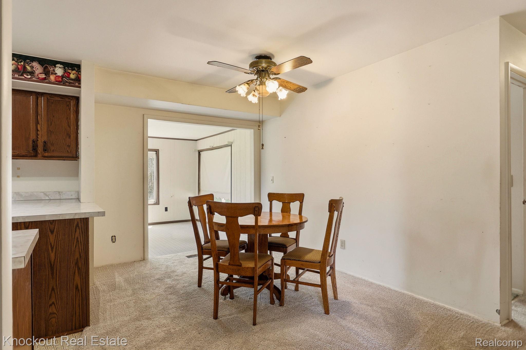 4585 Birch Run Road Property Photo 13