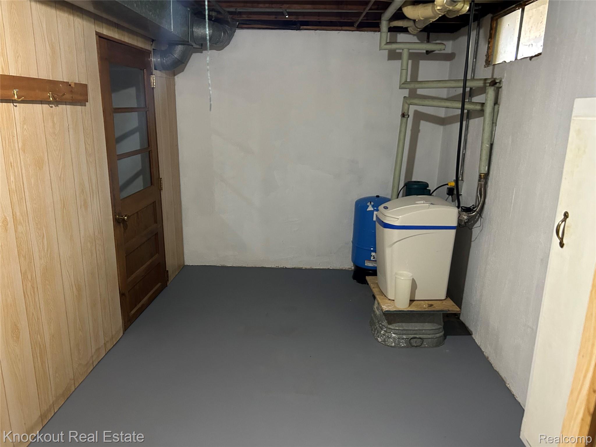 4585 Birch Run Road Property Photo 33