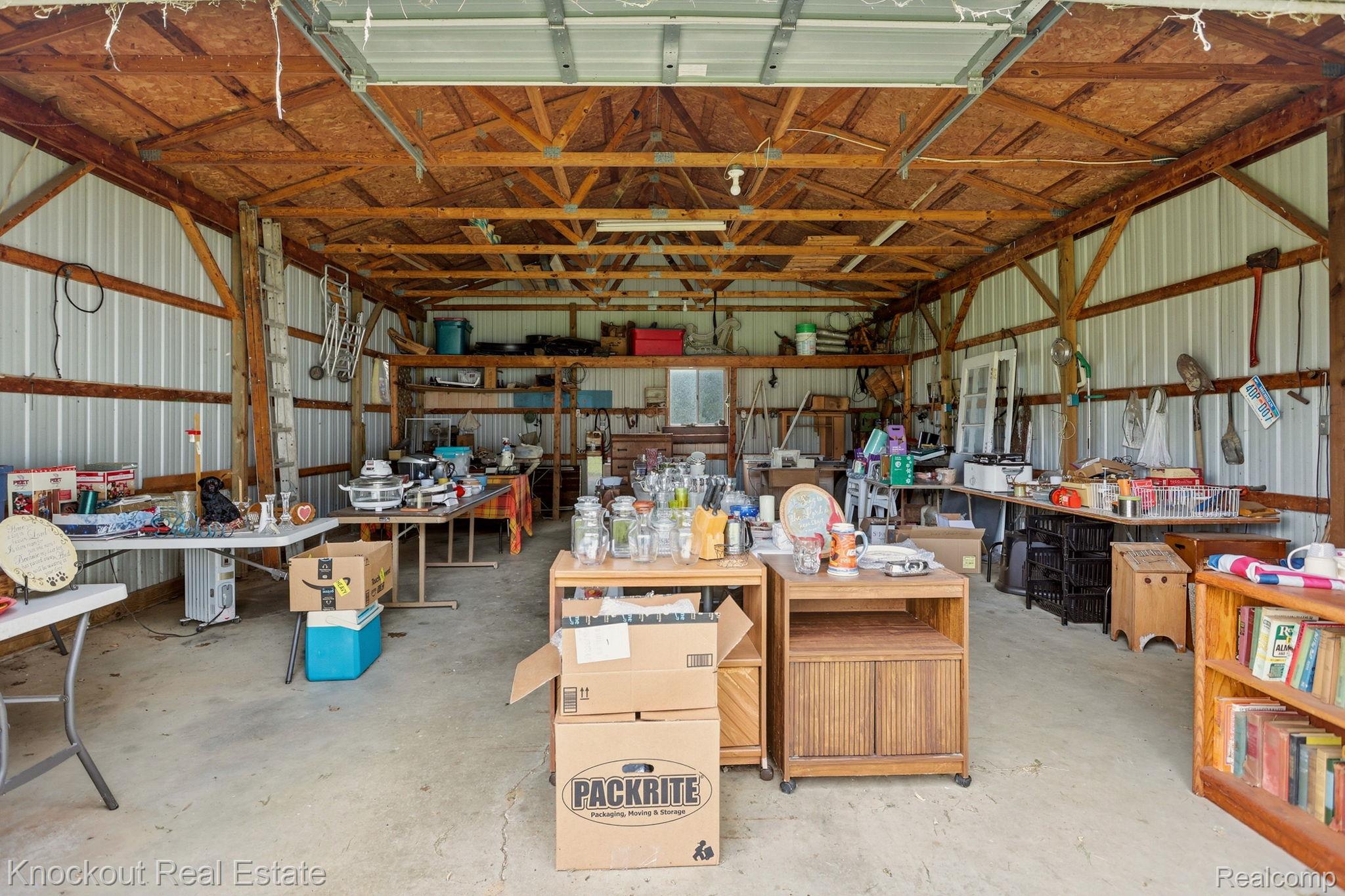 4585 Birch Run Road Property Photo 38