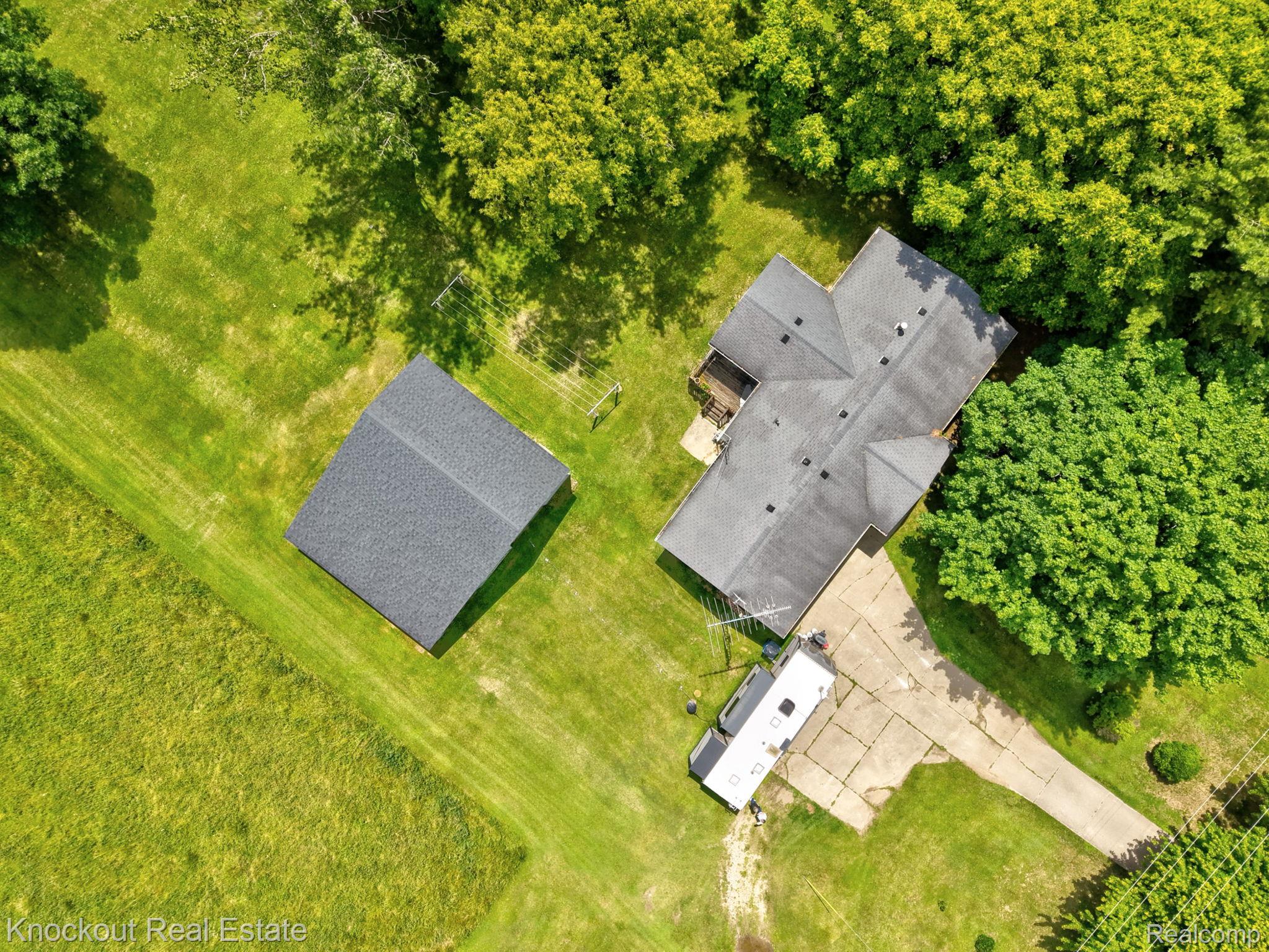 4585 Birch Run Road Property Photo 46