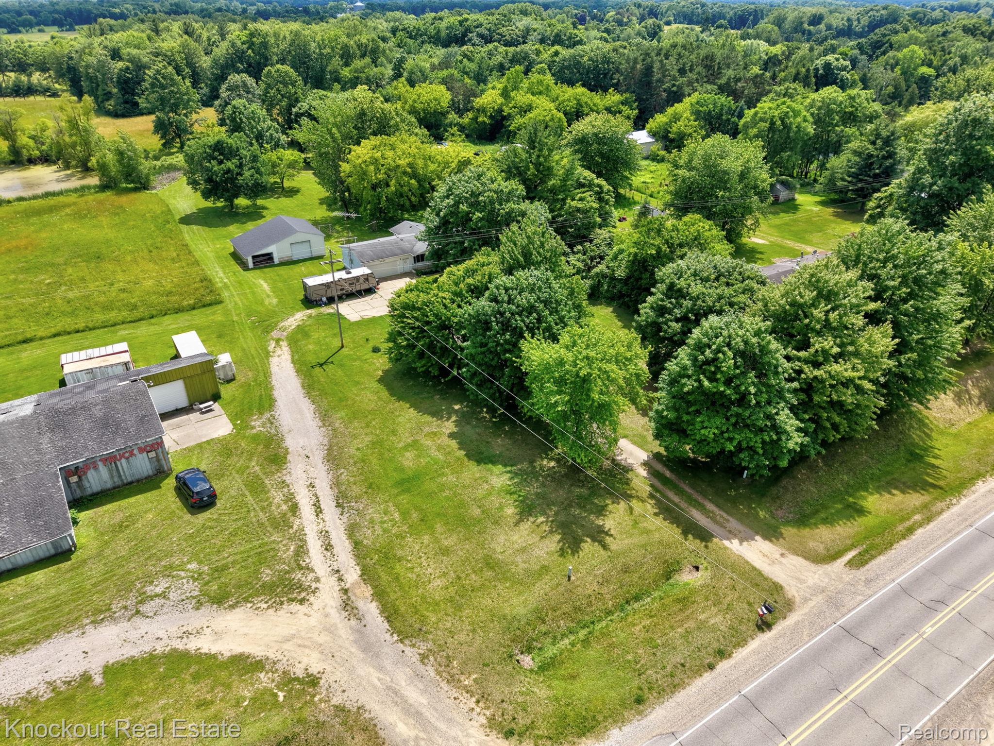 4585 Birch Run Road Property Photo 48