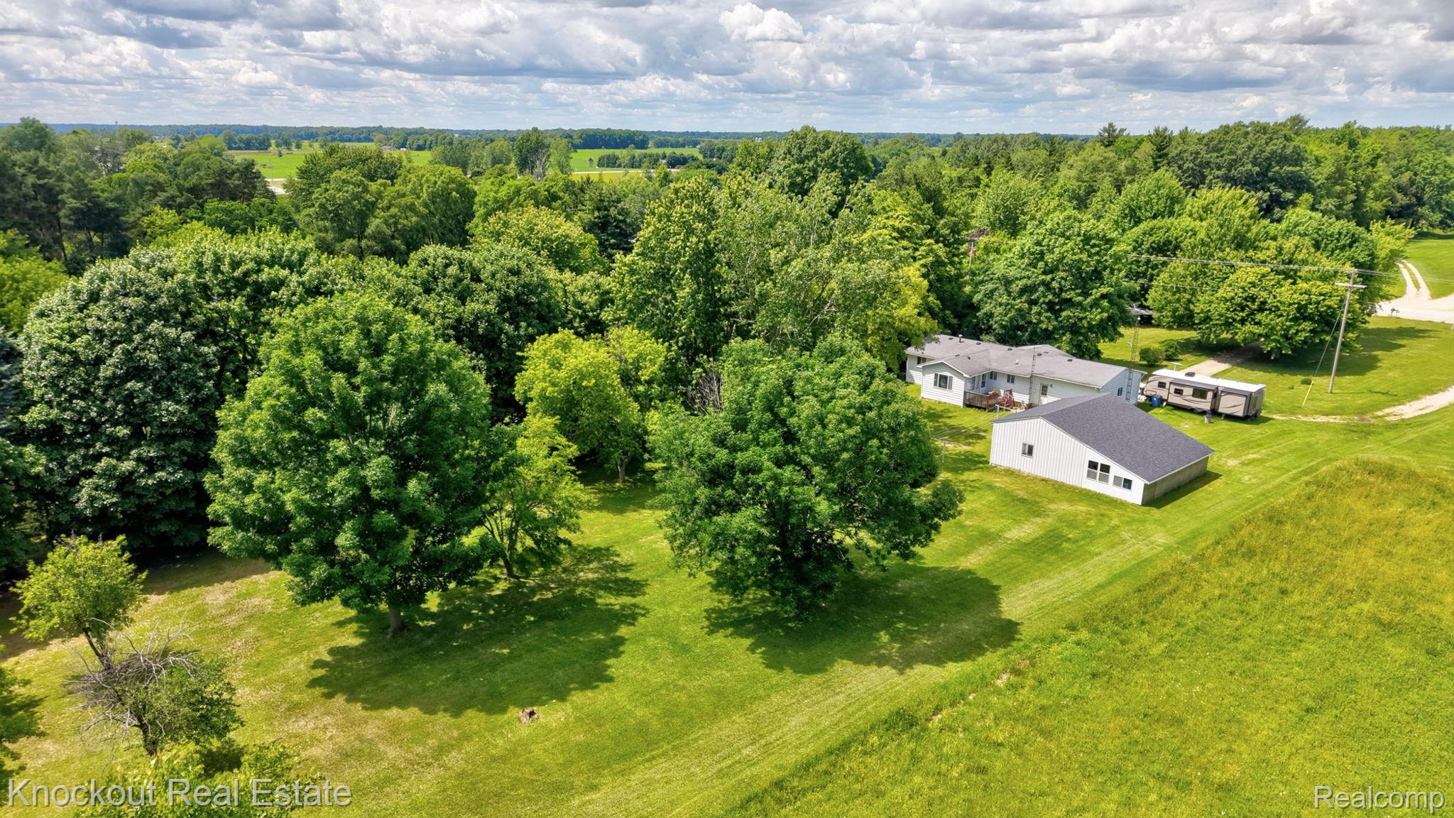 4585 Birch Run Road Property Photo 53