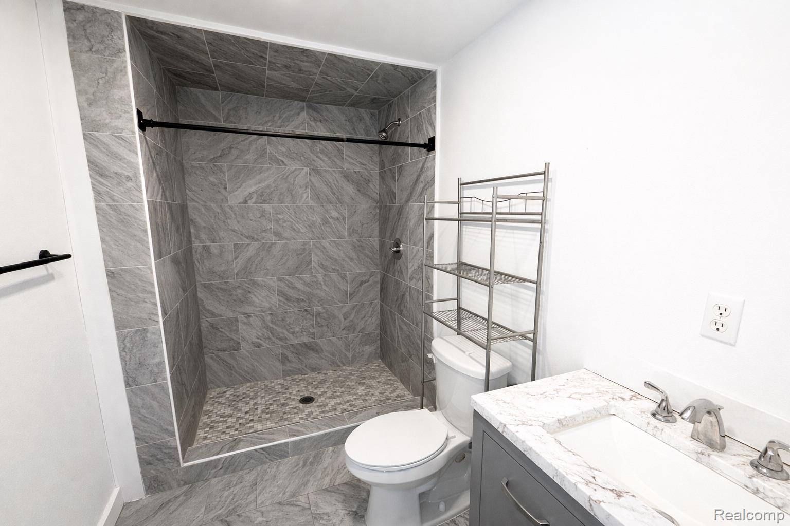 5336 Mansfield Avenue Property Photo 21