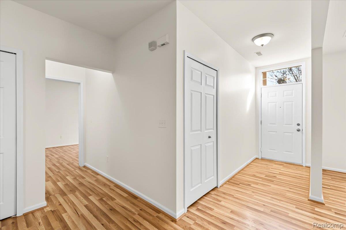 17104 Chesapeake Circle Property Photo 6