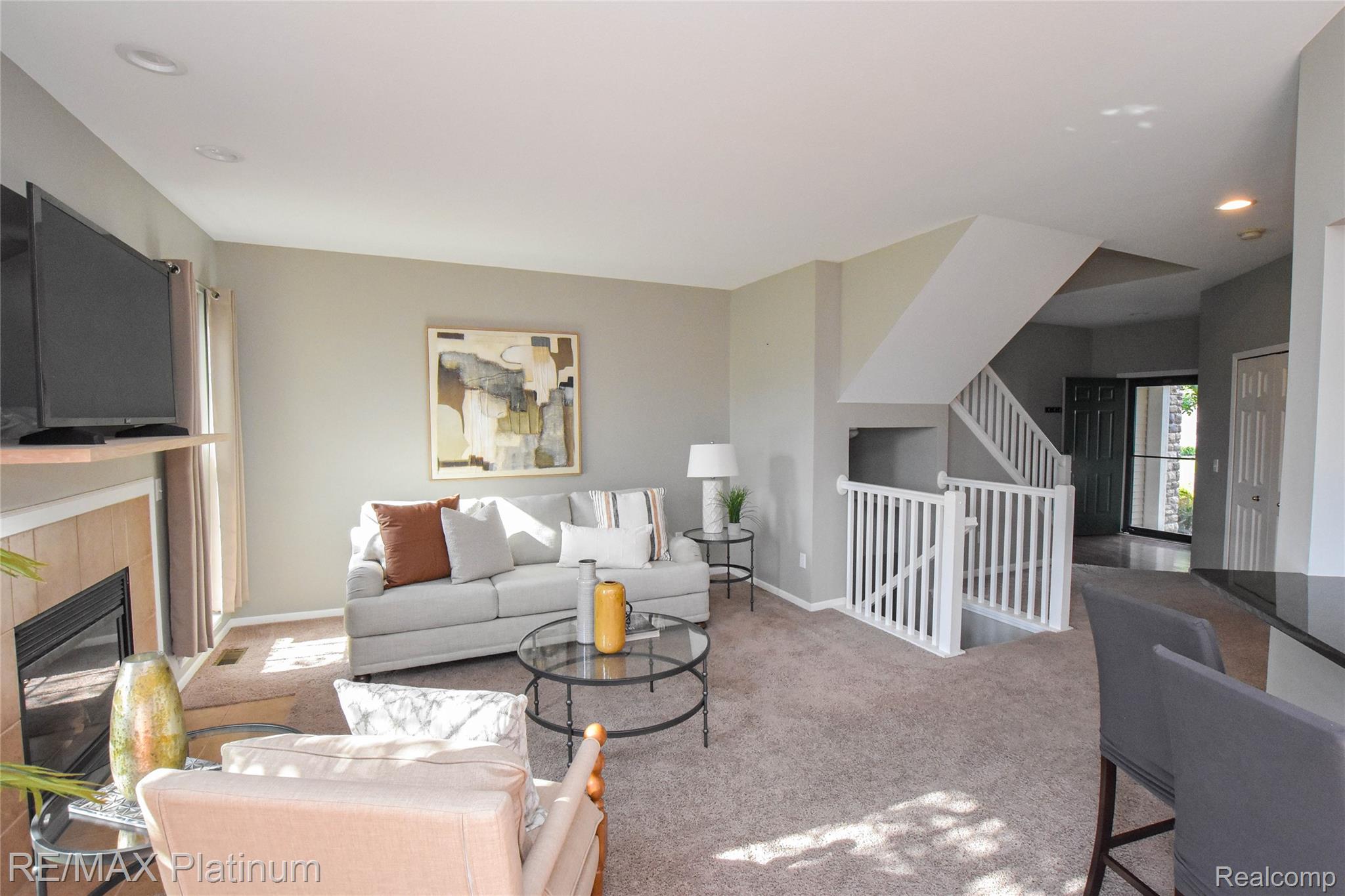 1661 Sanctuary Circle Property Photo 4