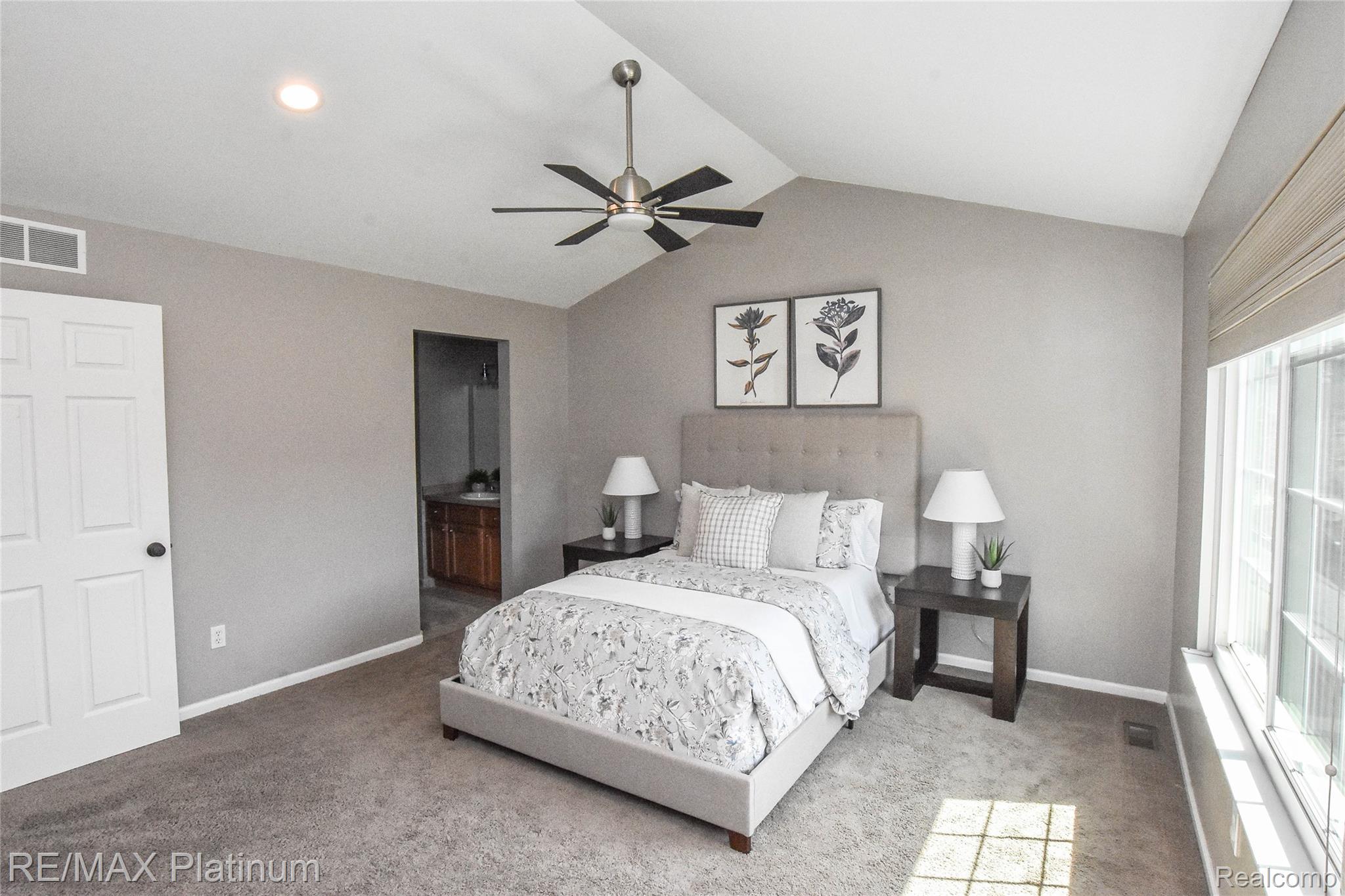 1661 Sanctuary Circle Property Photo 20