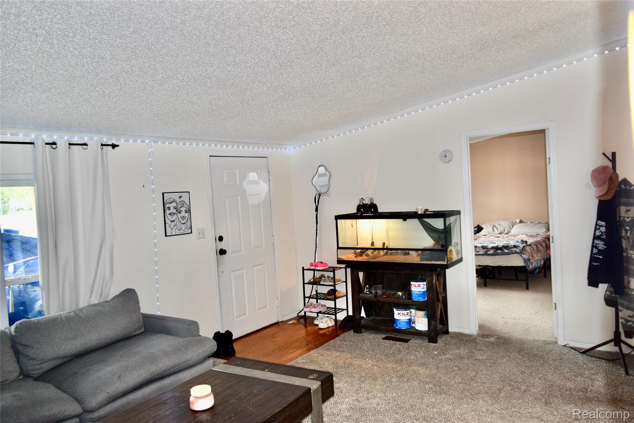 2140 S Dye Road Property Photo 2